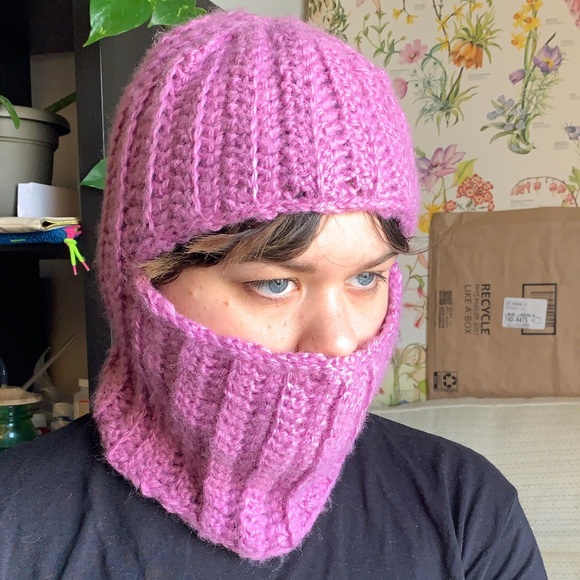ribbed knit light purple balaclava - Picture 5 of 5